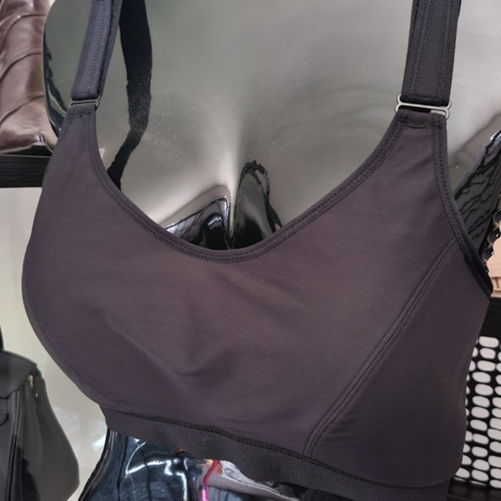 36DD Wirefree Full Coverage High Impact Sports Bra